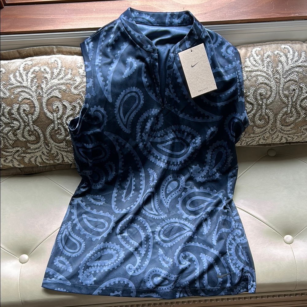 Nike Blue dri fit tank top with Sleek Design size S
